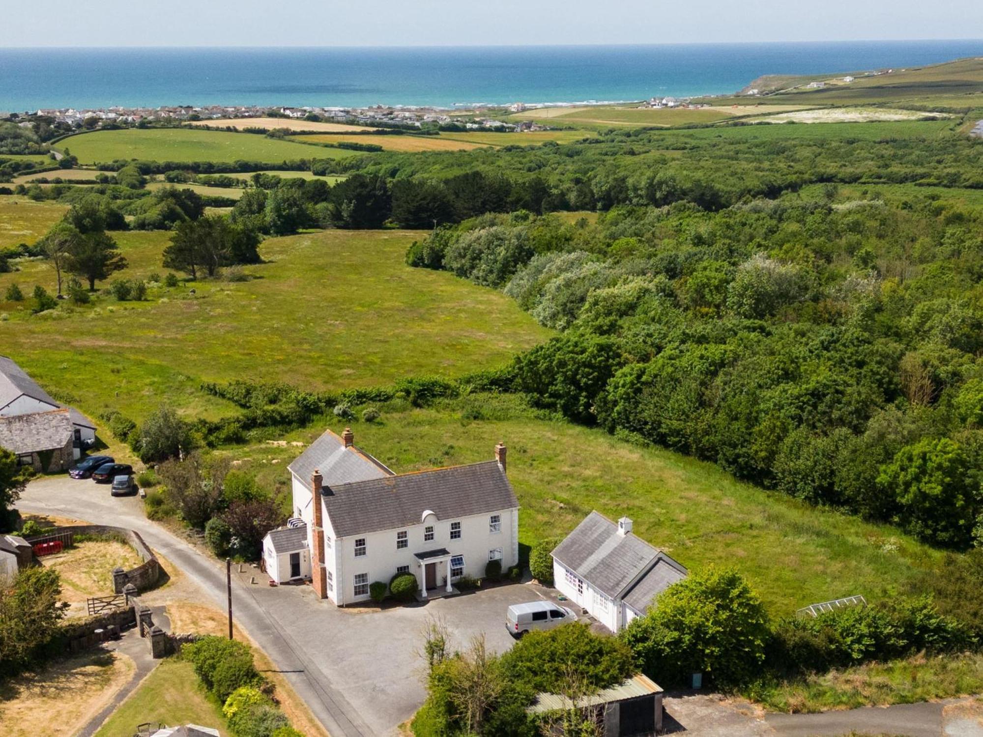 Stunning 6 Bedroom Cottage Near Cornish Coast Bude Ngoại thất bức ảnh